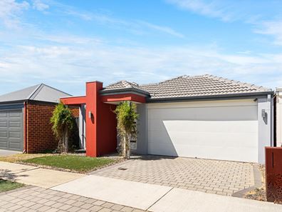 4 Bristow Street, Haynes WA 6112