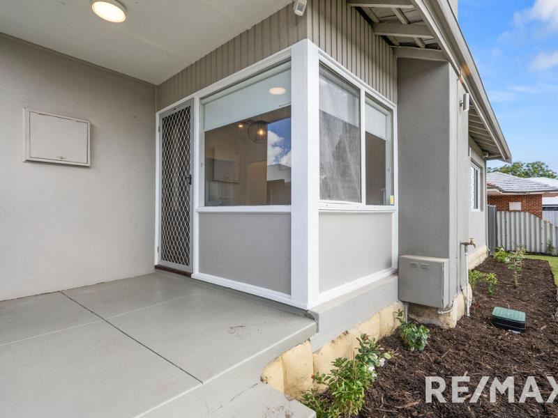 17 Towning Street, Embleton