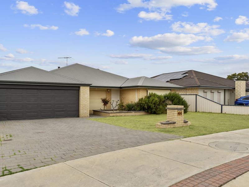 44 Shannon Pass, Bertram