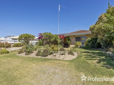 34 St Ives Drive, Yanchep WA 6035