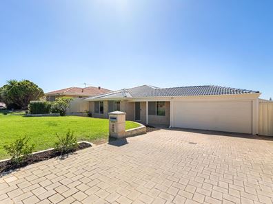 12 Drammen Elbow, Merriwa WA 6030