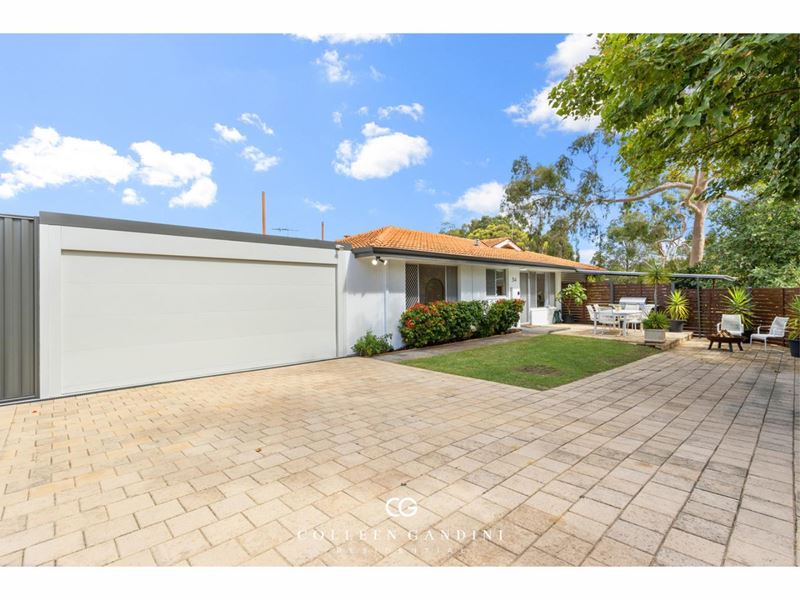 54 Hewitt Way, Booragoon