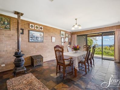 21 Currawong Drive, Gooseberry Hill WA 6076