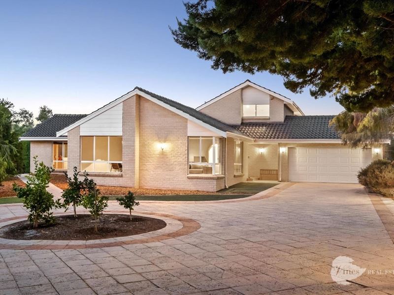 30 Santa Paula Lane, The Vines