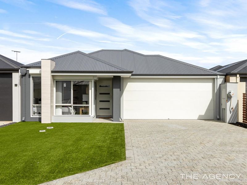 19 Rennes Lane, Port Kennedy WA 6172