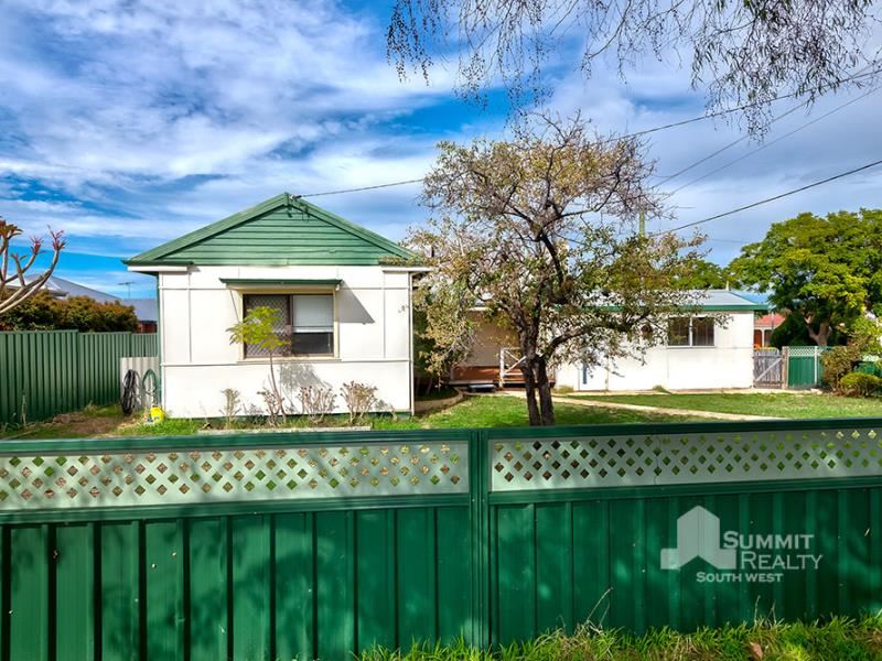 11A Woodrow Street, Carey Park