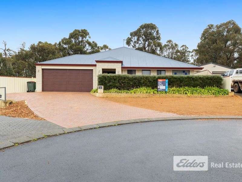 23 Robinia Rise, Collie