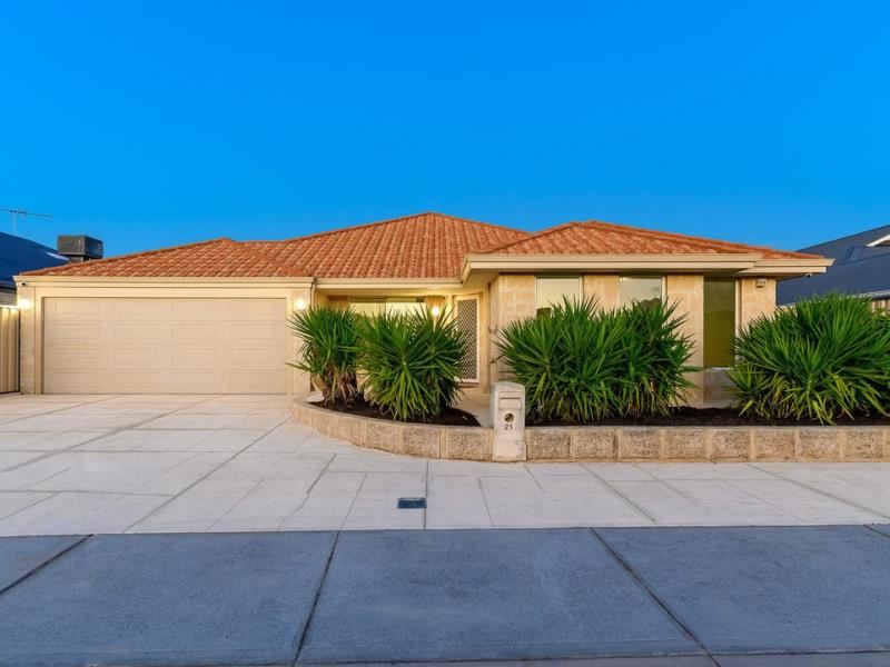 21 Egretta Road, Tapping