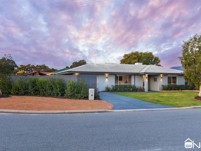 7 Wakehurst Place, Kelmscott WA 6111