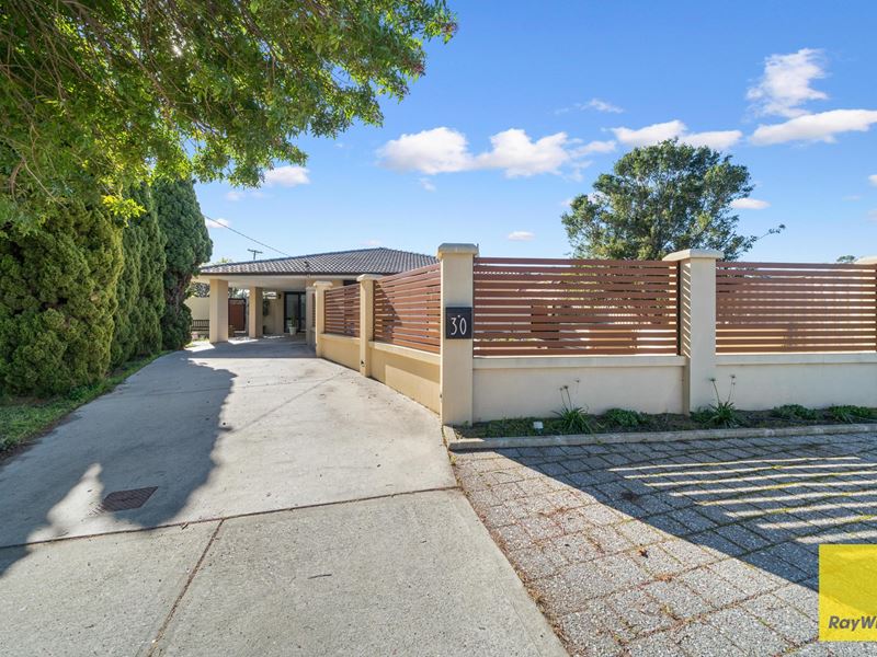 30 Stanton Crescent, Greenwood
