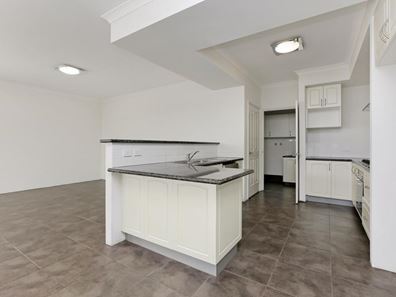 31 Ollave Circuit, Aveley WA 6069