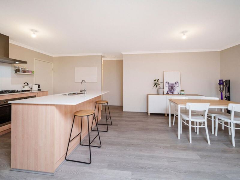 15 Glamorgan Loop, Ellenbrook