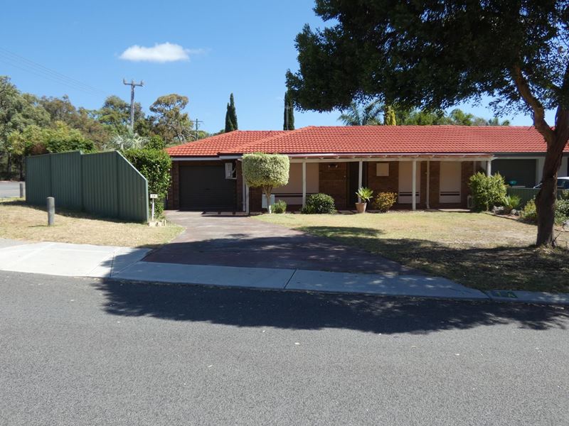 1A Tall Tree View, Swan View