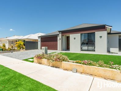 12 Choctaw Place, Darling Downs WA 6122