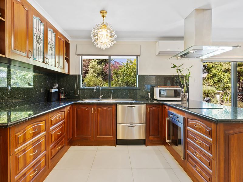 19/2 Lakeside Terrace, Mount Pleasant