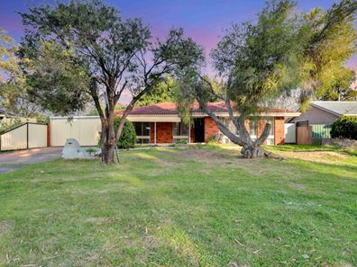 10 Brookdale Drive, Armadale WA 6112