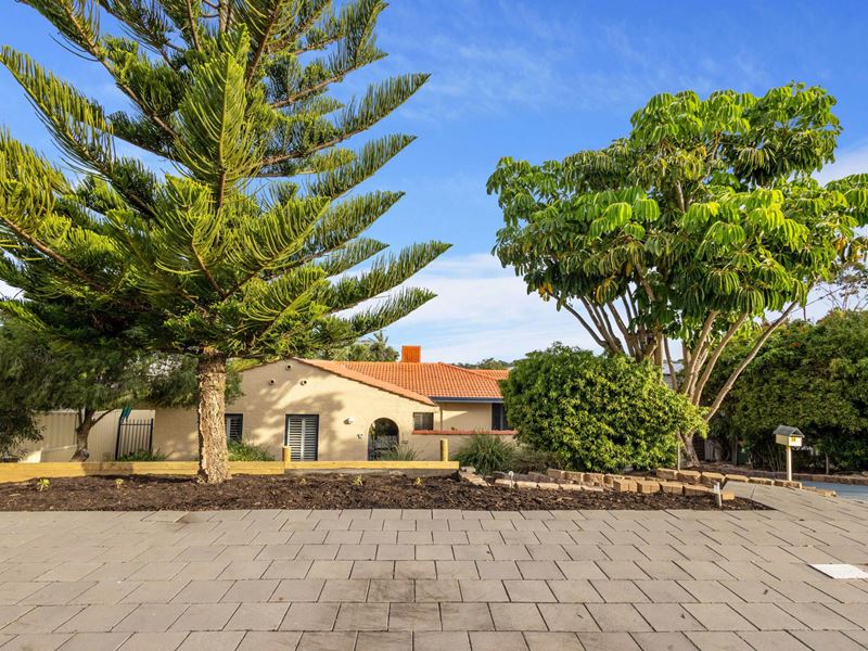 28 Minerva Way, Carine