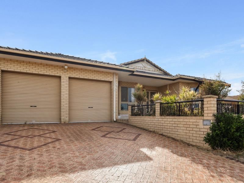 44 Bloodwood Drive, Marangaroo