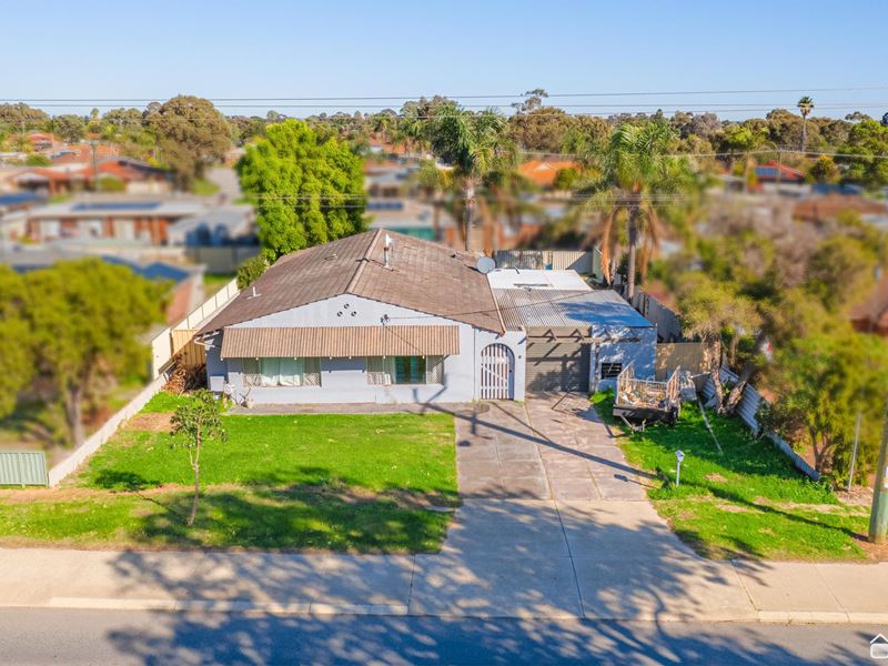 285 Railway Avenue, Armadale WA 6112