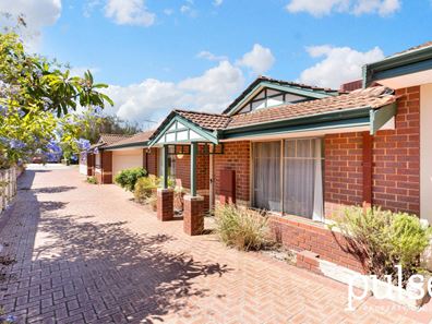 2/25 Mosaic Street East, Shelley WA 6148