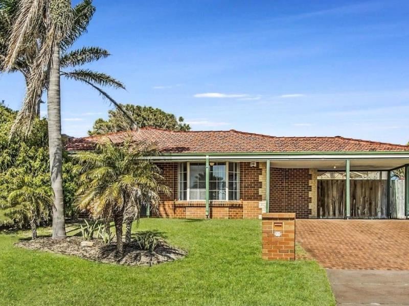 11 Darwin Place, Warnbro WA 6169