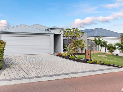 18 Corymbia Boulevard, Byford WA 6122