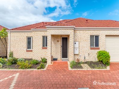 5/149 Hale Road, Forrestfield WA 6058