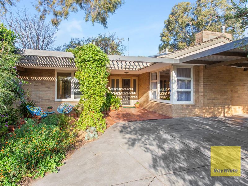4 Callan Road, Floreat