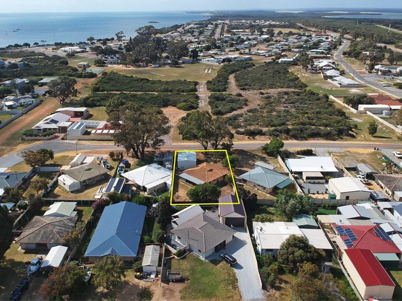 11 Quandong Place, Leeman