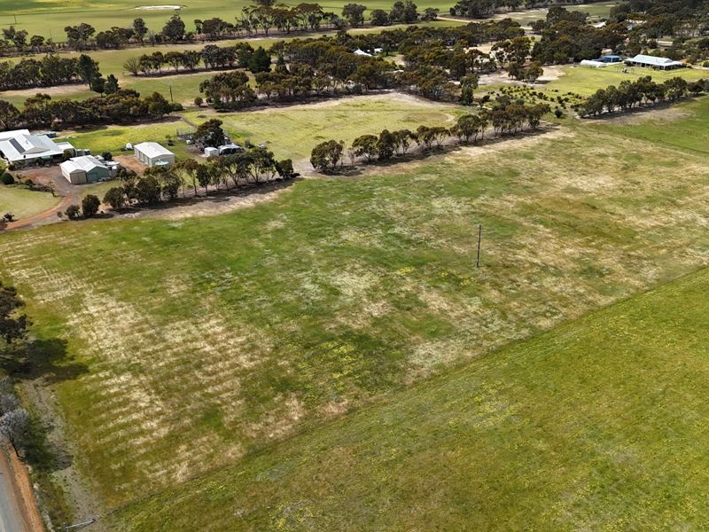 Lot 546,  Tie Line Road, Broomehill Village WA 6318