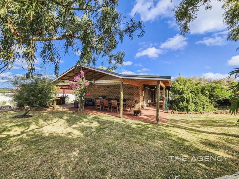 2 Tiki Cove, Kalbarri WA 6536