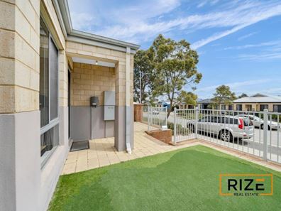 14 Micrantha Way, Banksia Grove WA 6031