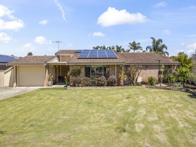 11 Greenoaks Gardens, Ballajura WA 6066