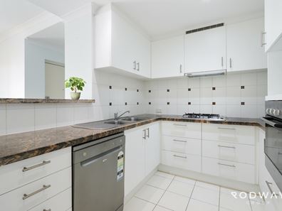 Unit 79/22-24 Kent St, Rockingham WA 6168