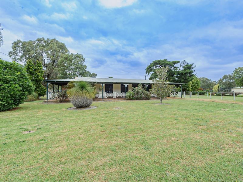 67 Chittering Street, Muchea