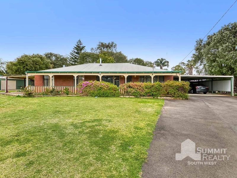 15 Christopher Way, Boyanup