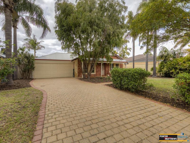 12 Parkview Parade, Redcliffe WA 6104