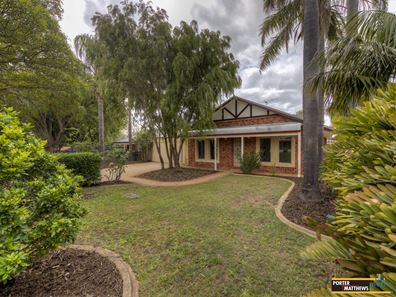 12 Parkview Parade, Redcliffe WA 6104