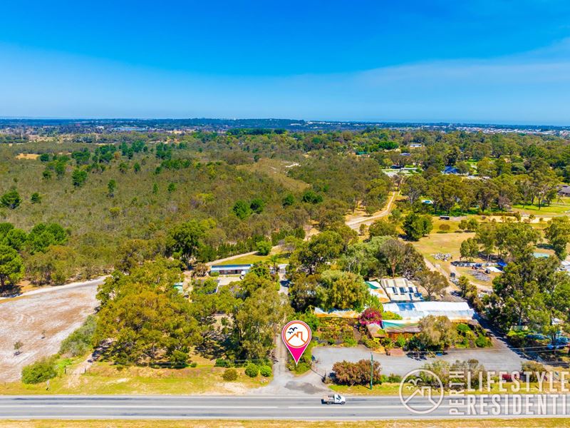 36 Neaves Road, Mariginiup WA 6078