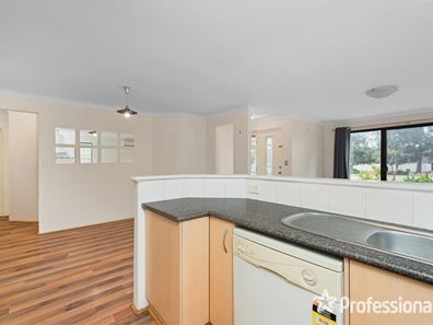 6/17 Dante Court, Bentley WA 6102