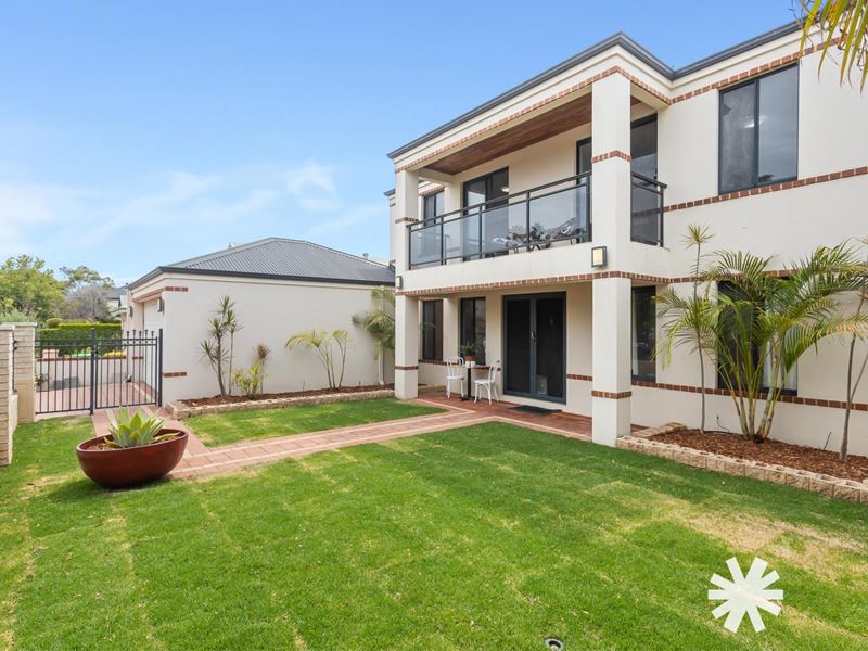 8 Mozart Mews, Rivervale