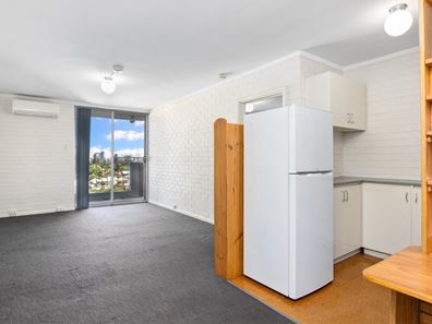 506/69 King George Street, Victoria Park WA 6100