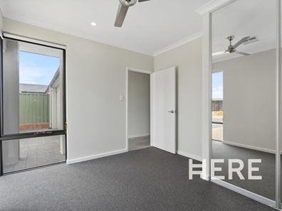 68 Brooklands Drive, Henley Brook WA 6055