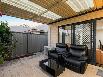 6/87 Shreeve Road, Canning Vale WA 6155