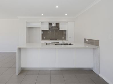 26 Nullarbor Avenue, Yanchep WA 6035