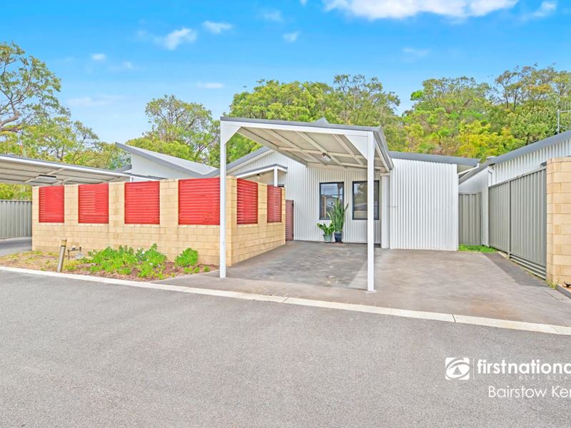 2/20 Grove Street West, Little Grove WA 6330