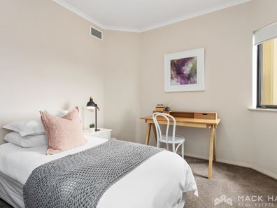 23/16 Kings Park Road, West Perth WA 6005