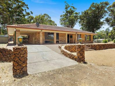 72 Wallangarra Drive, Bedfordale WA 6112