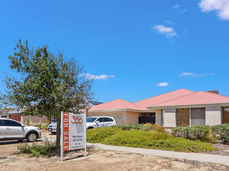 83 Edgecombe Pass, Aveley
