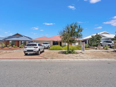 83 Edgecombe Pass, Aveley WA 6069